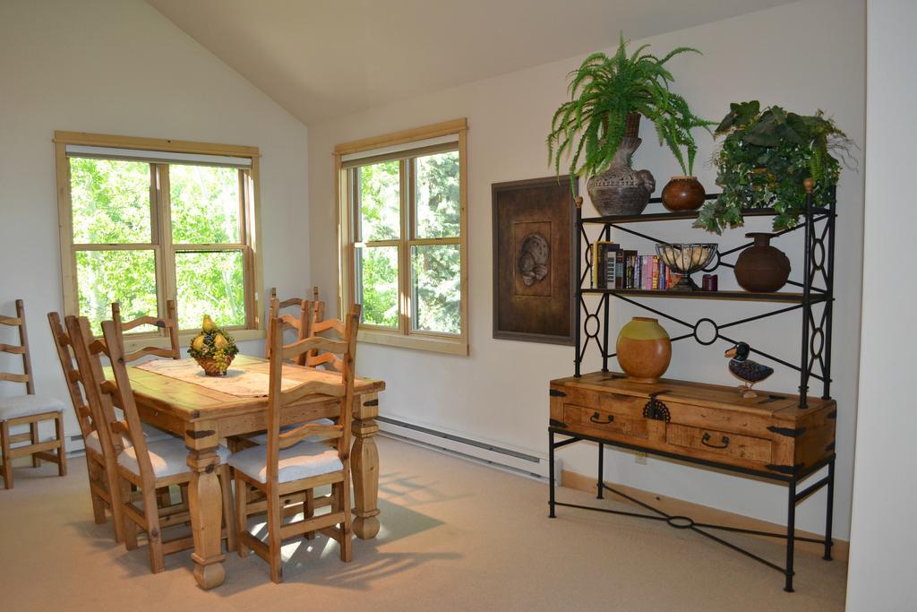 Moose Creek Townhomes By Jackson Hole Real Estate Company 테톤빌리지 객실 사진
